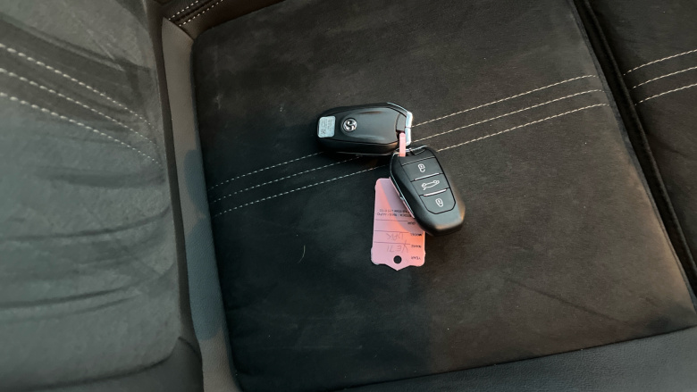 Vauxhall Crossland 1.2 Turbo [130] Ultimate Nav 5dr Auto Petrol Hatchback